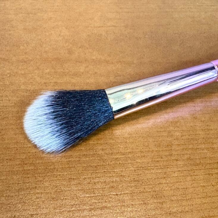 Closeup of Luna Magic Highlighter Brush for Ipsy Glam Bag June 2025