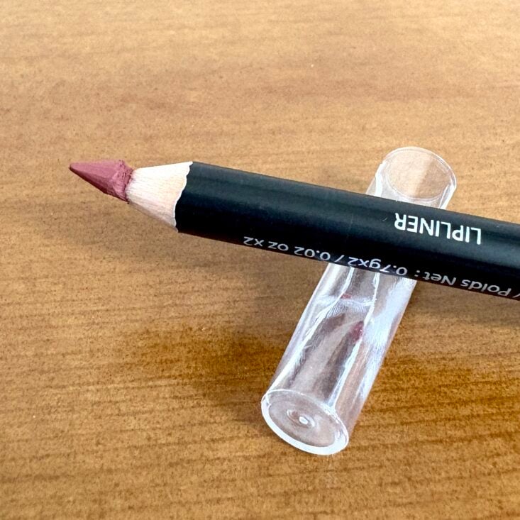 Side 2 of V Kosmetik Duo Lip Liner for Ipsy Glam Bag July 2025