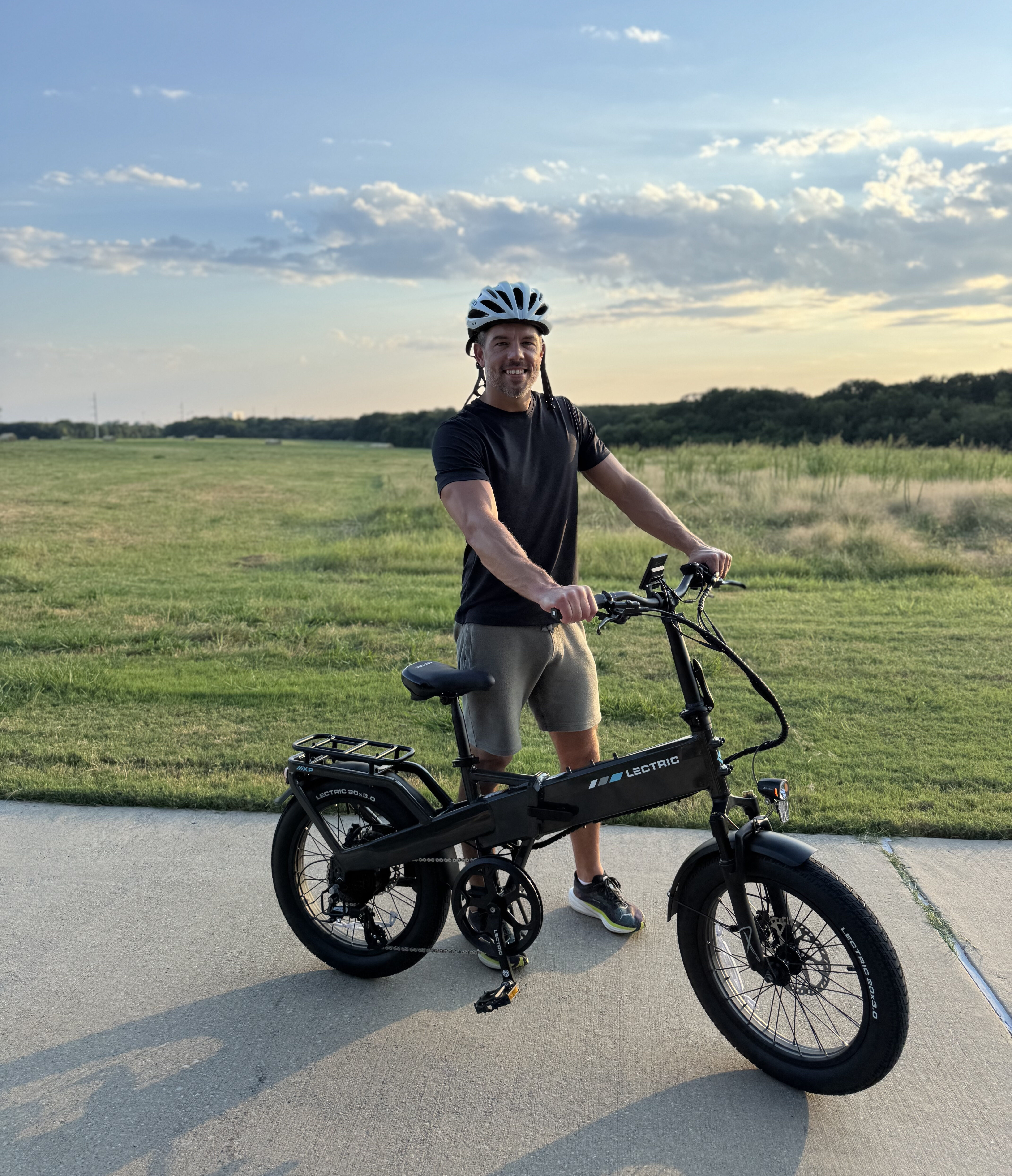 My Honest Lectric XP4 Review: The E-Bike That Transformed My Commute and My Weekends