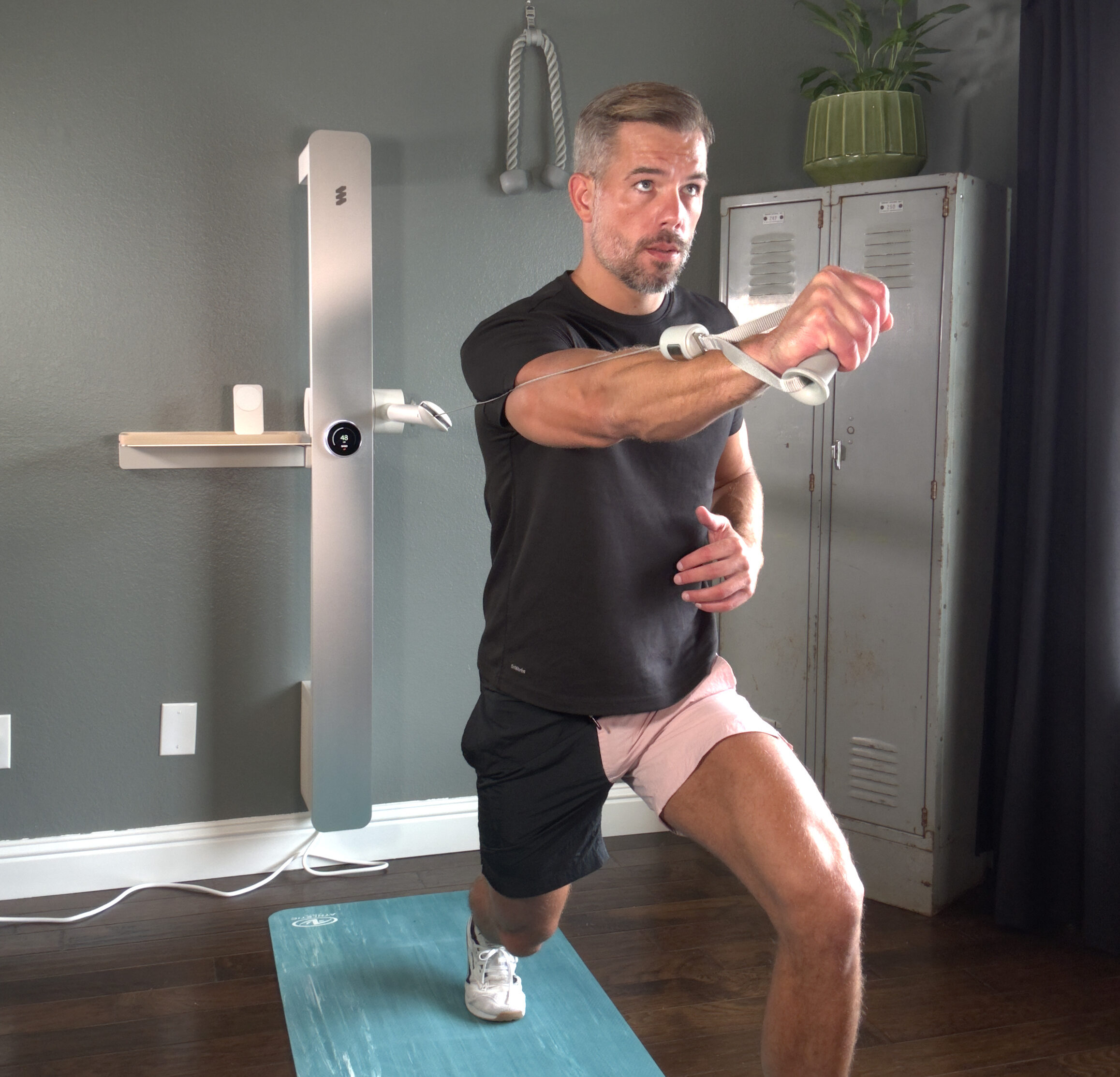 5 Proven Methods to Improve Health and Live Longer, According to a Personal Trainer 