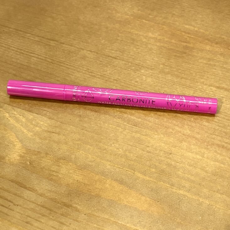 Seraphine Botanicals Water-Resistant Velvet Eyeliner in Carbonite for Ipsy Glam Bag November 2025