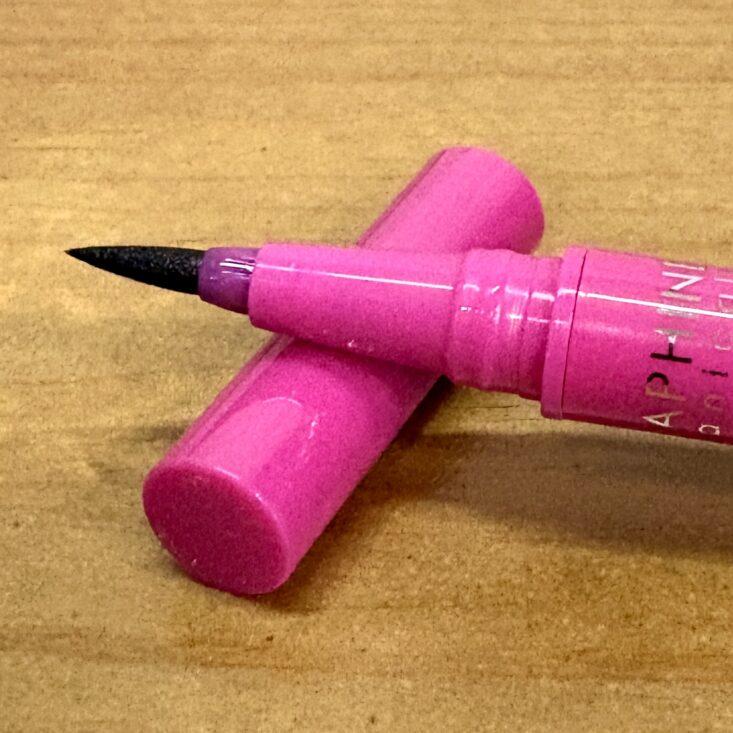 Closeup of Seraphine Botanicals Water-Resistant Velvet Eyeliner in Carbonite for Ipsy Glam Bag November 2025