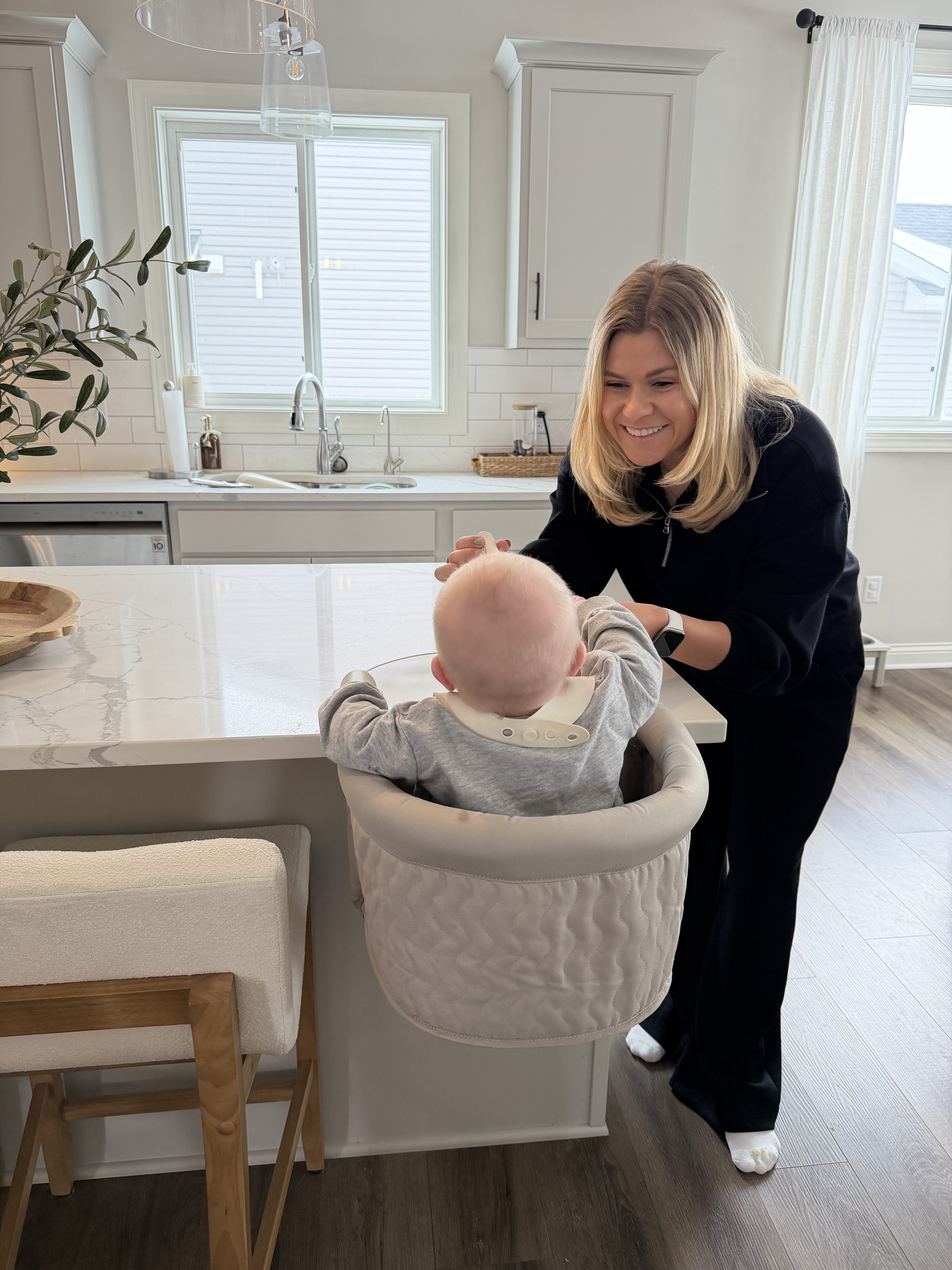 As a Nurse Who Always Thinks About Baby Safety, There’s Only One Hook-On Chair I Trust